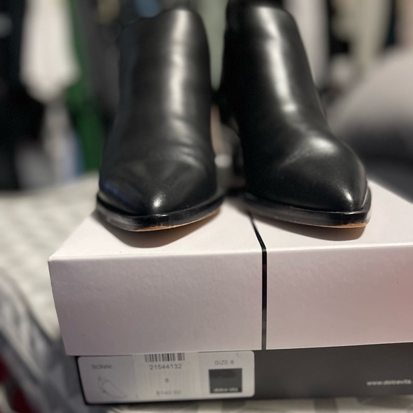 Like New Dolce Vita Black Booties. Worn A Couple of Times, in Perfect Condition. - Picture 3 of 7